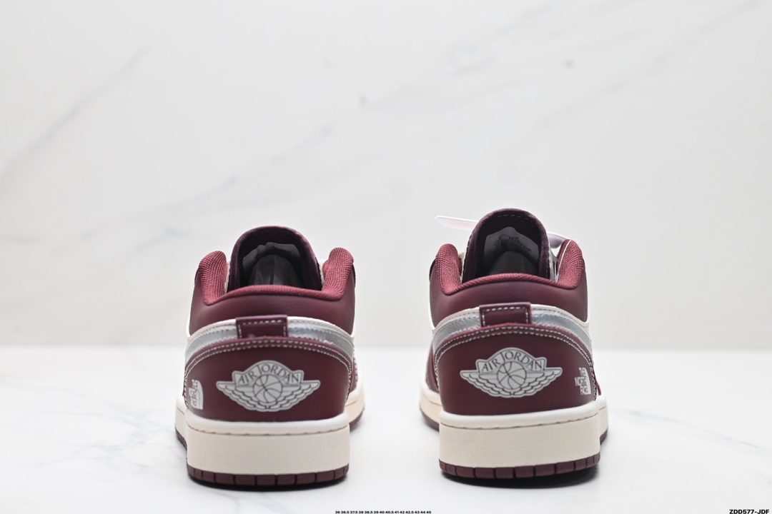 Nike Air Jordan 1 Low AJ1乔1低帮休闲板鞋 XX2422-022