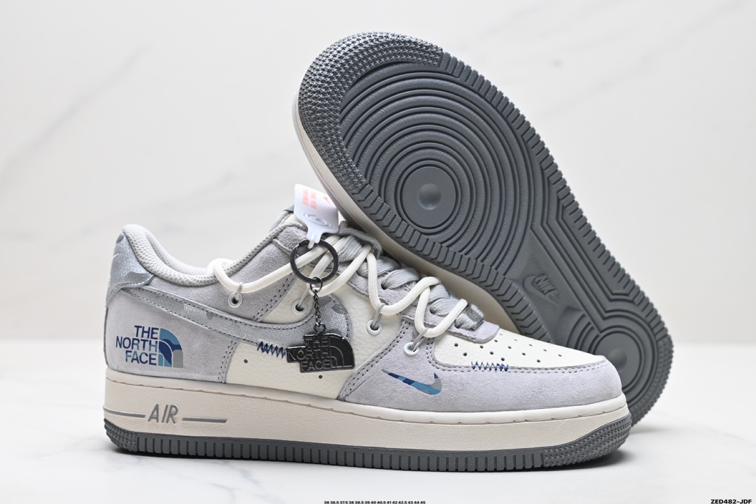 NIKE AIR FORCE 1'07 LV8   DM6688-016