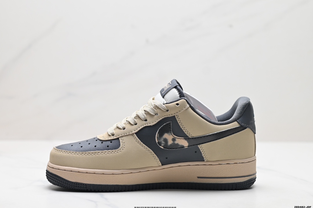 NIKE AIR FORCE 1'07 LV8  KK1988-033