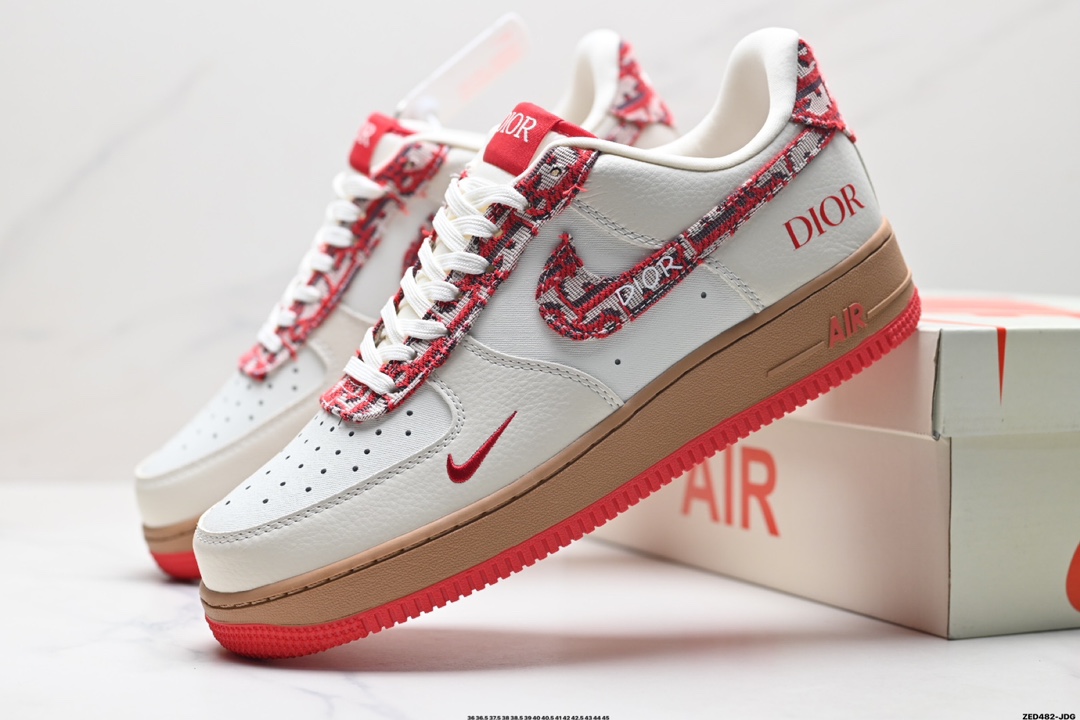 NIKE AIR FORCE 1'07 LV8   KK1988-049