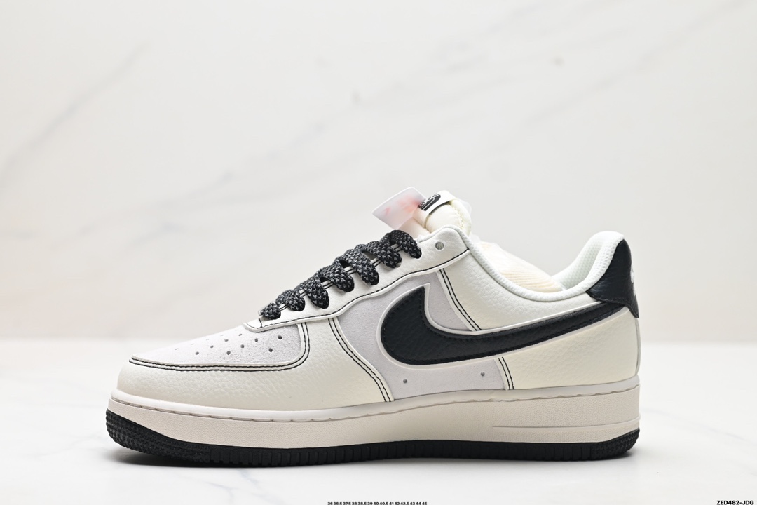 NIKE AIR FORCE 1'07 LV8  BB7518-010