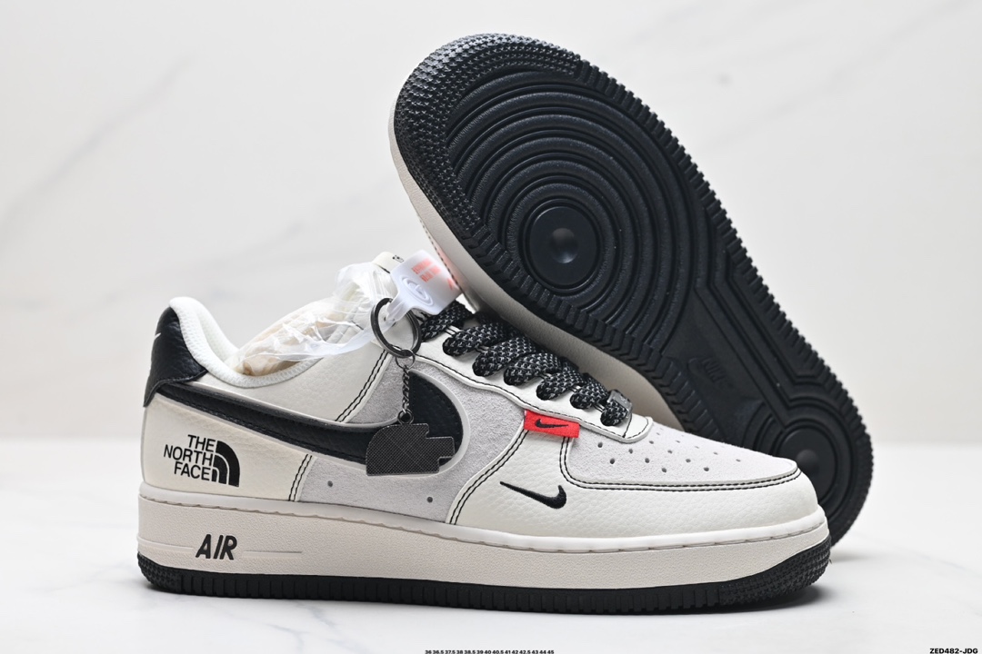 NIKE AIR FORCE 1'07 LV8  BB7518-010