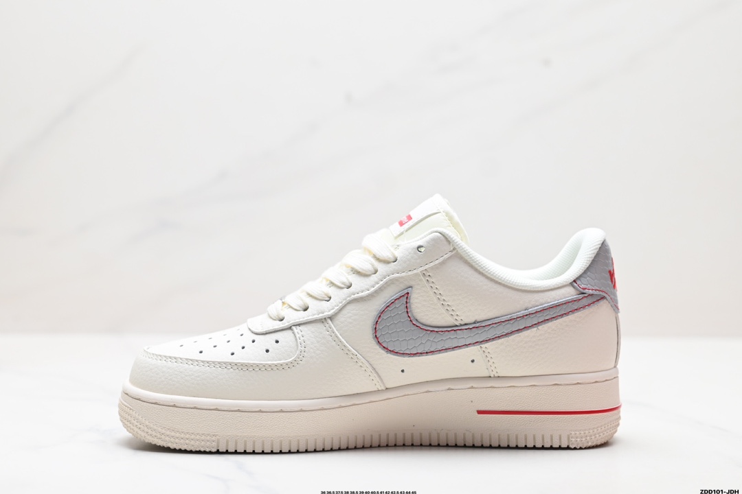 NIKE AIR FORCE 1‘07 LV8 XF8698-042