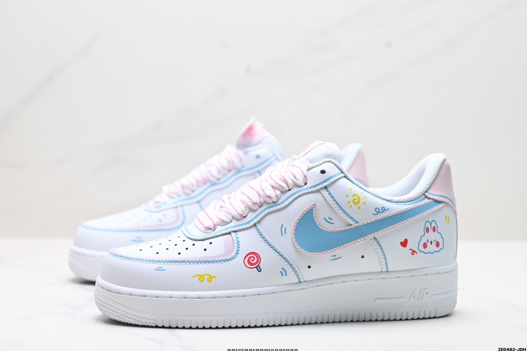 NIKE AIR FORCE 1'07 LV8  TY0301-111