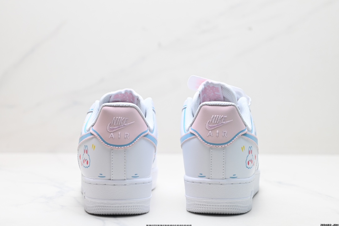 NIKE AIR FORCE 1'07 LV8  TY0301-111