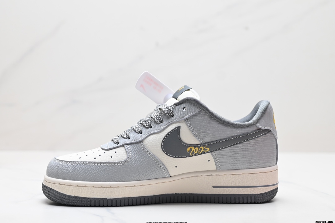 NIKE AIR FORCE 1‘07 LV8  XF8698-045