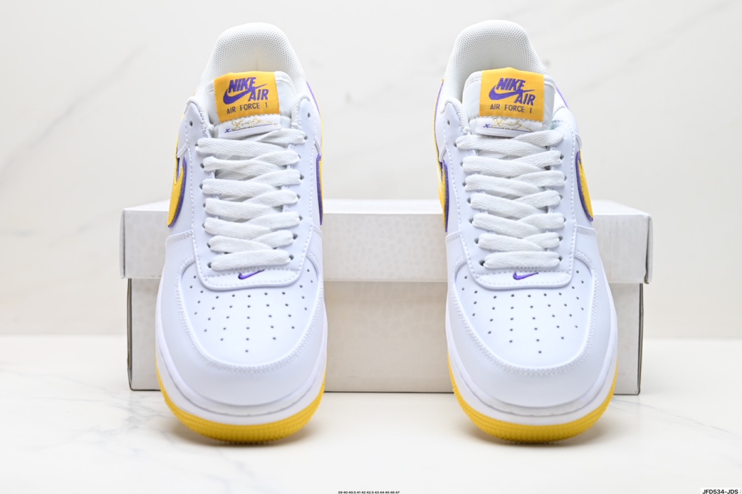 NIKE AIR FORCE 1‘07 LV8 FZ1151-100