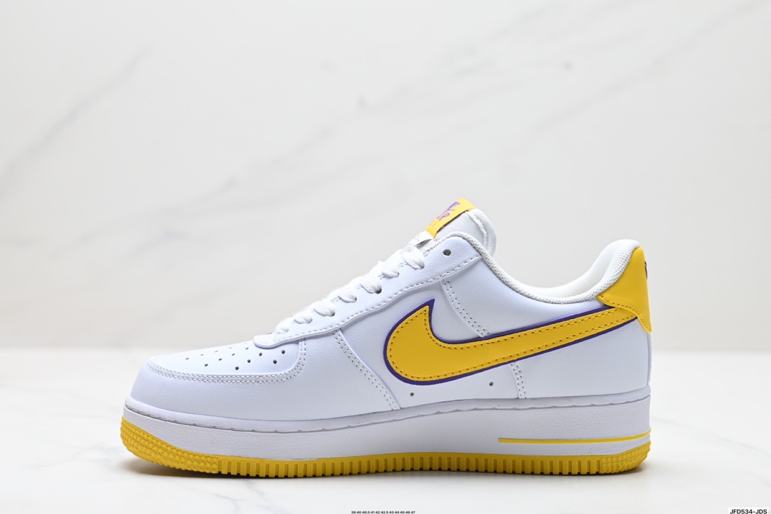 NIKE AIR FORCE 1‘07 LV8 FZ1151-100