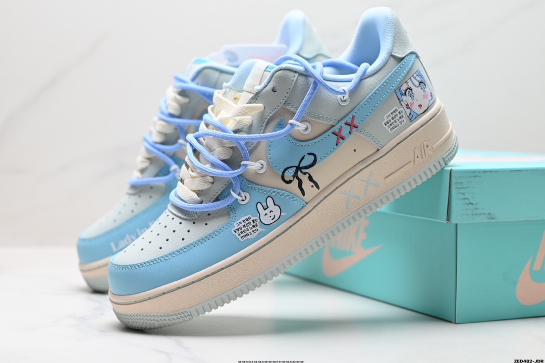 NIKE AIR FORCE 1'07 LV8  KS6896-777