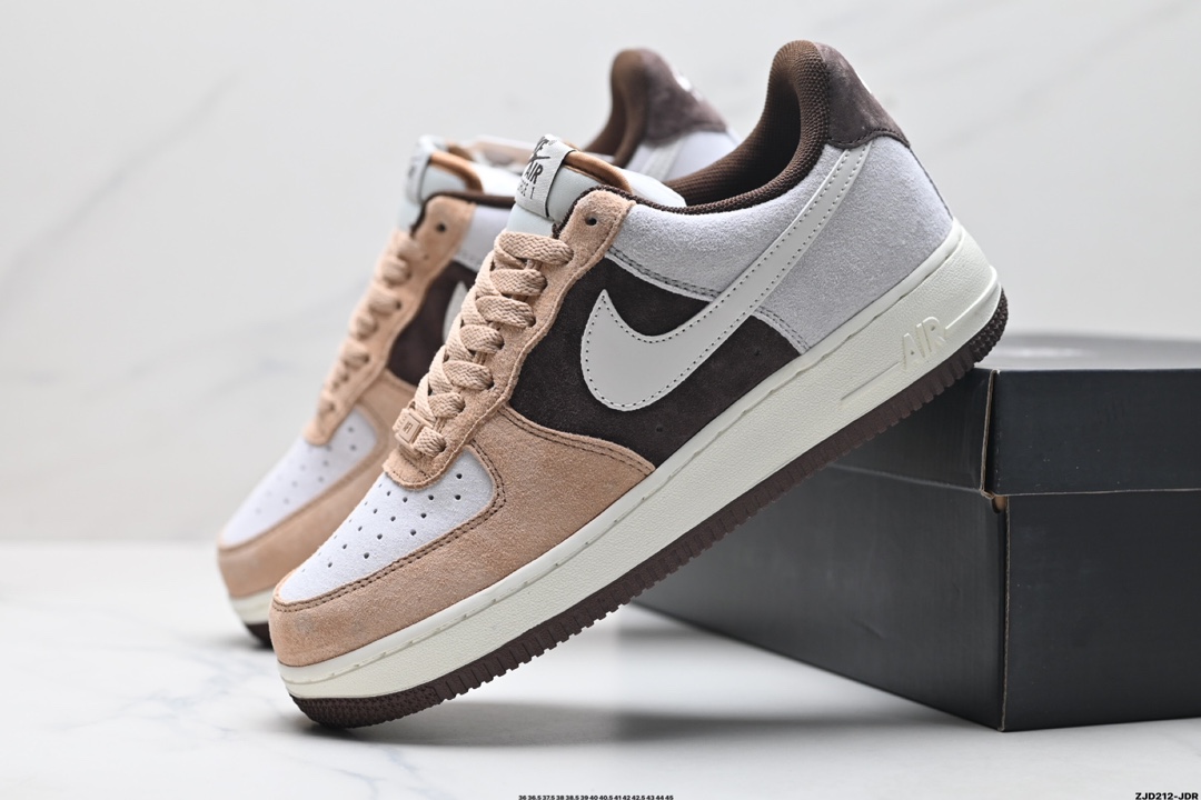 NIKE AIR FORCE 1'07  BL3099-233