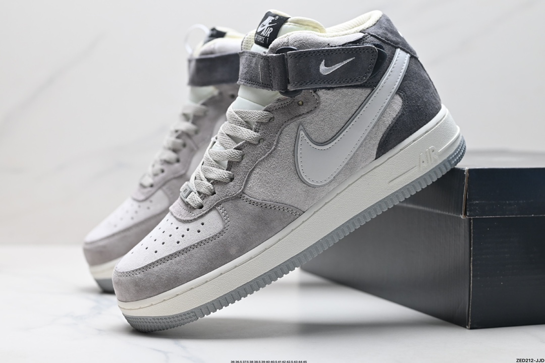 Nike AIR FORCE 1 ‘07  DG9158-616