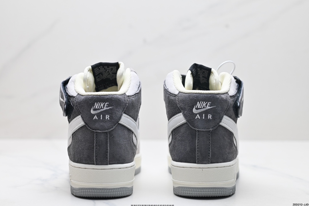 Nike AIR FORCE 1 ‘07  DG9158-616