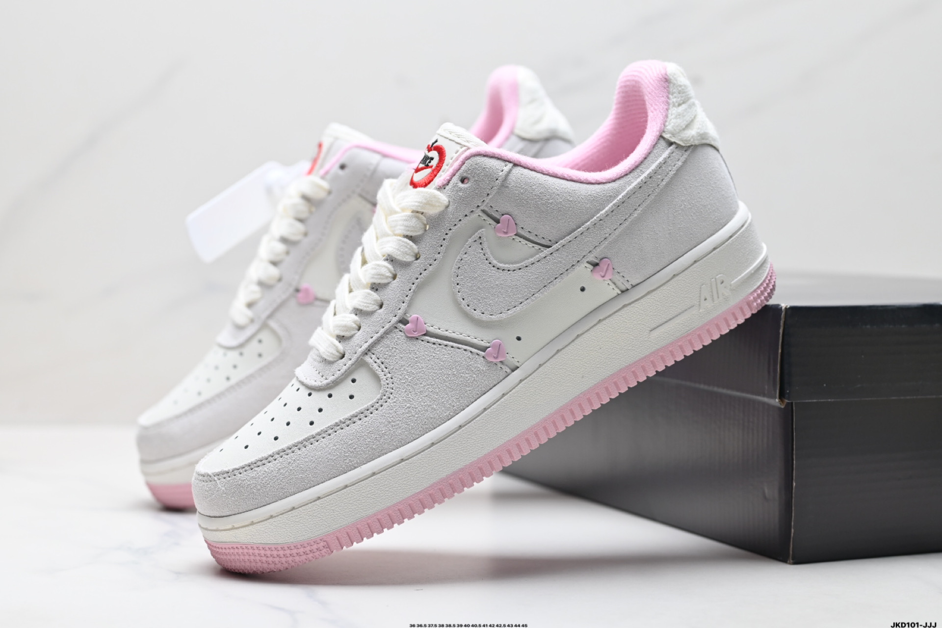 耐克Nike Air Force 1“07空军一号低帮百搭休闲运动板鞋 HV5992-111