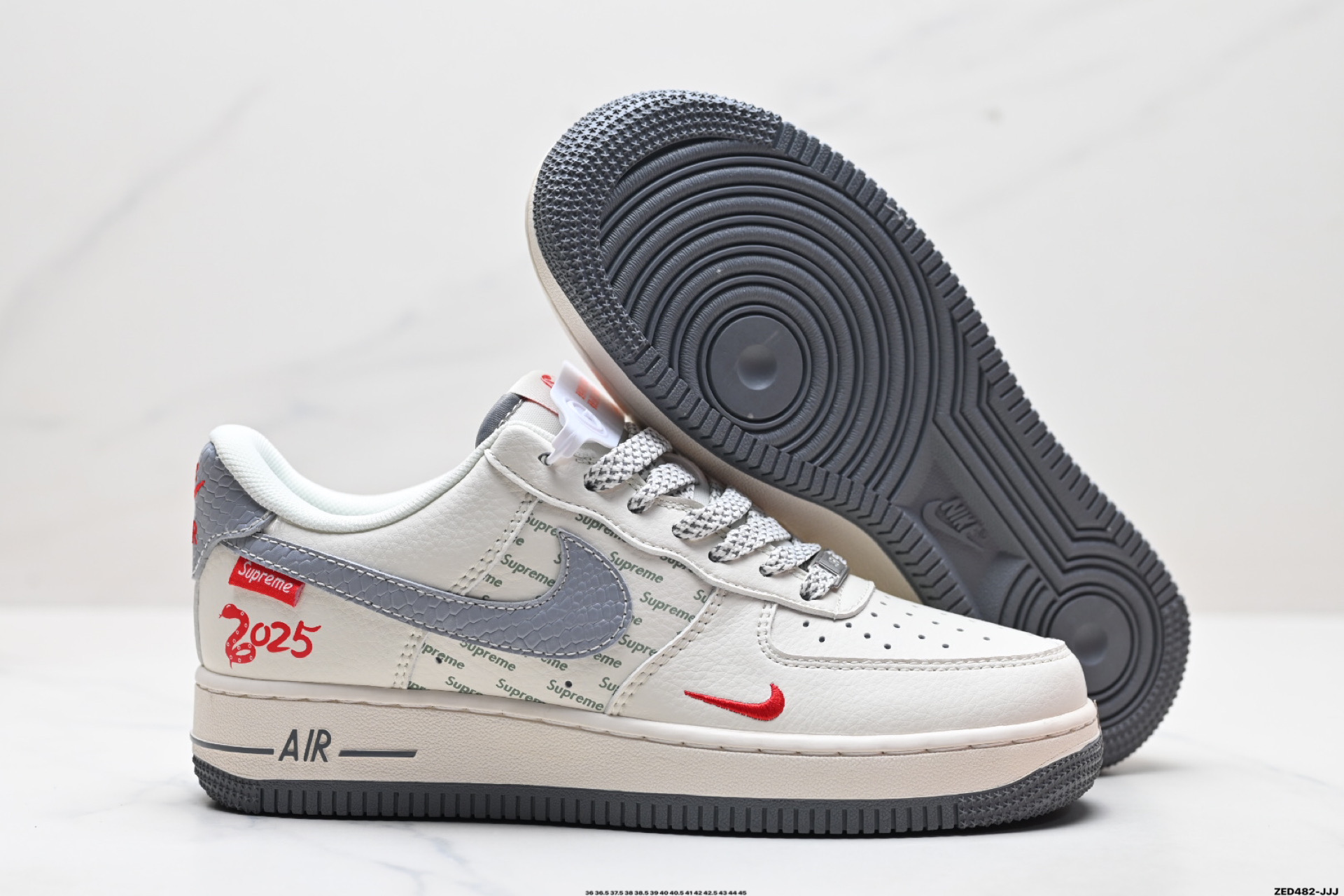 NIKE AIR FORCE 1'07 LV8   XS1958-503