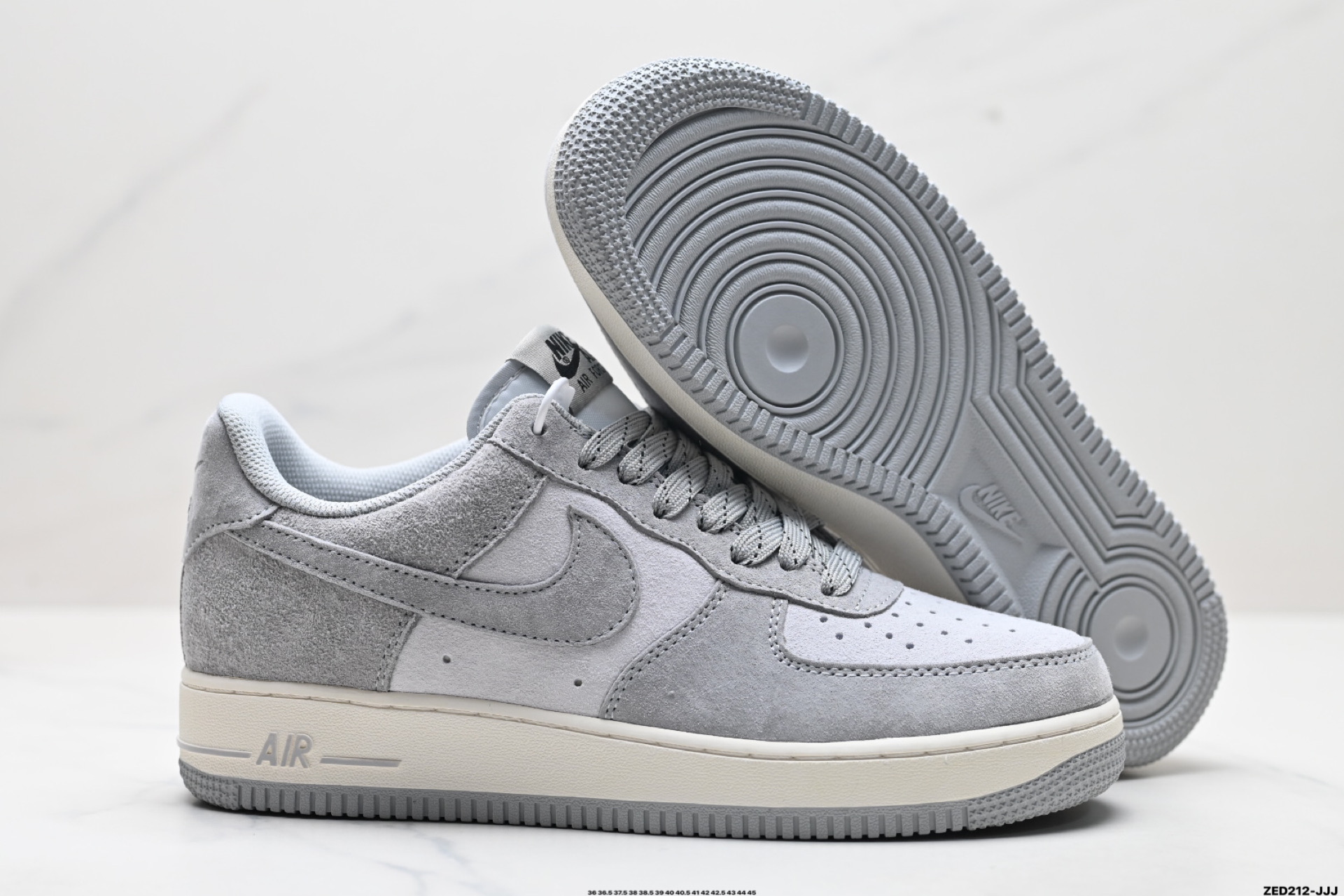 NIKE AIR FORCE 1'07 LV8  DG3966-823