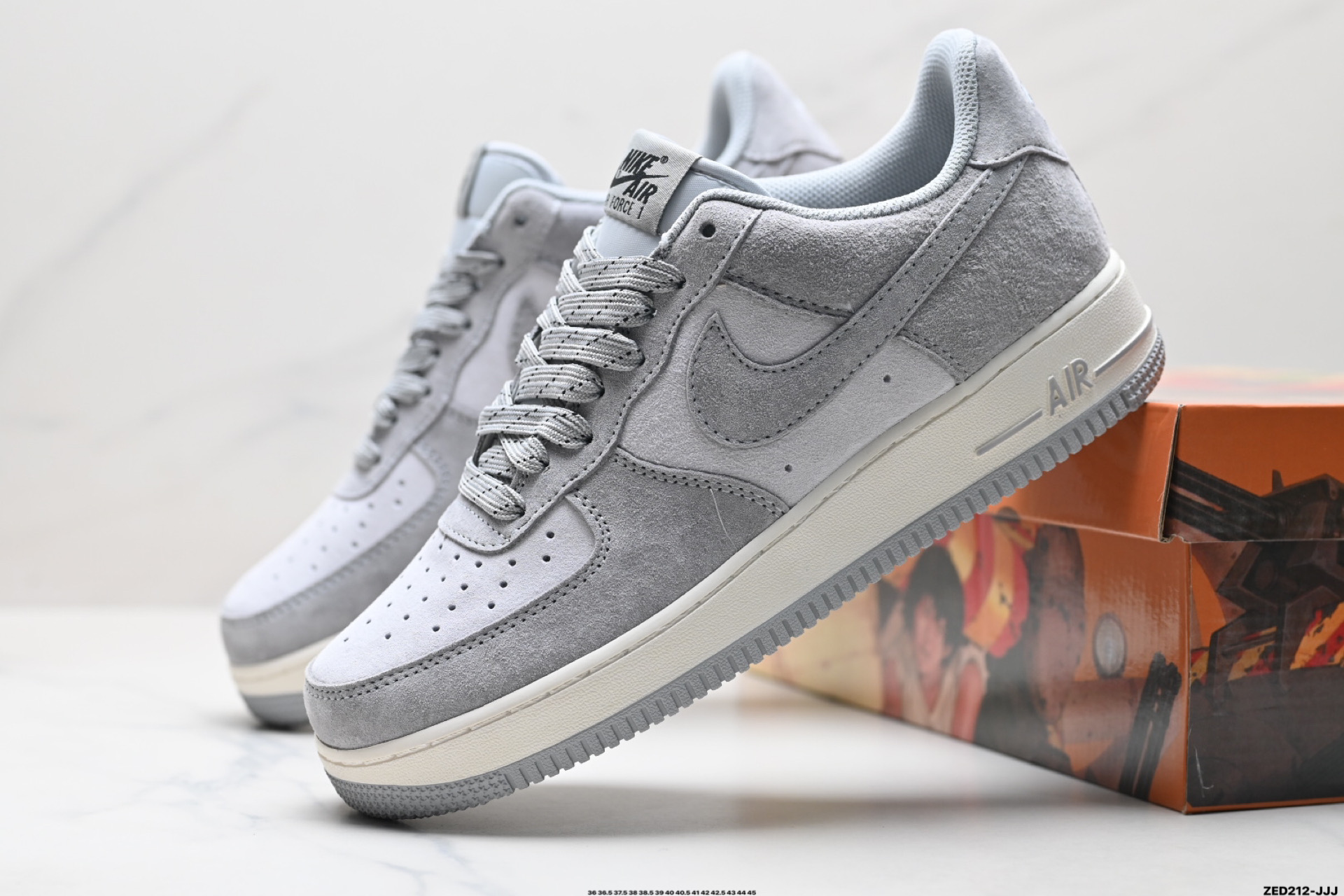 NIKE AIR FORCE 1'07 LV8  DG3966-823