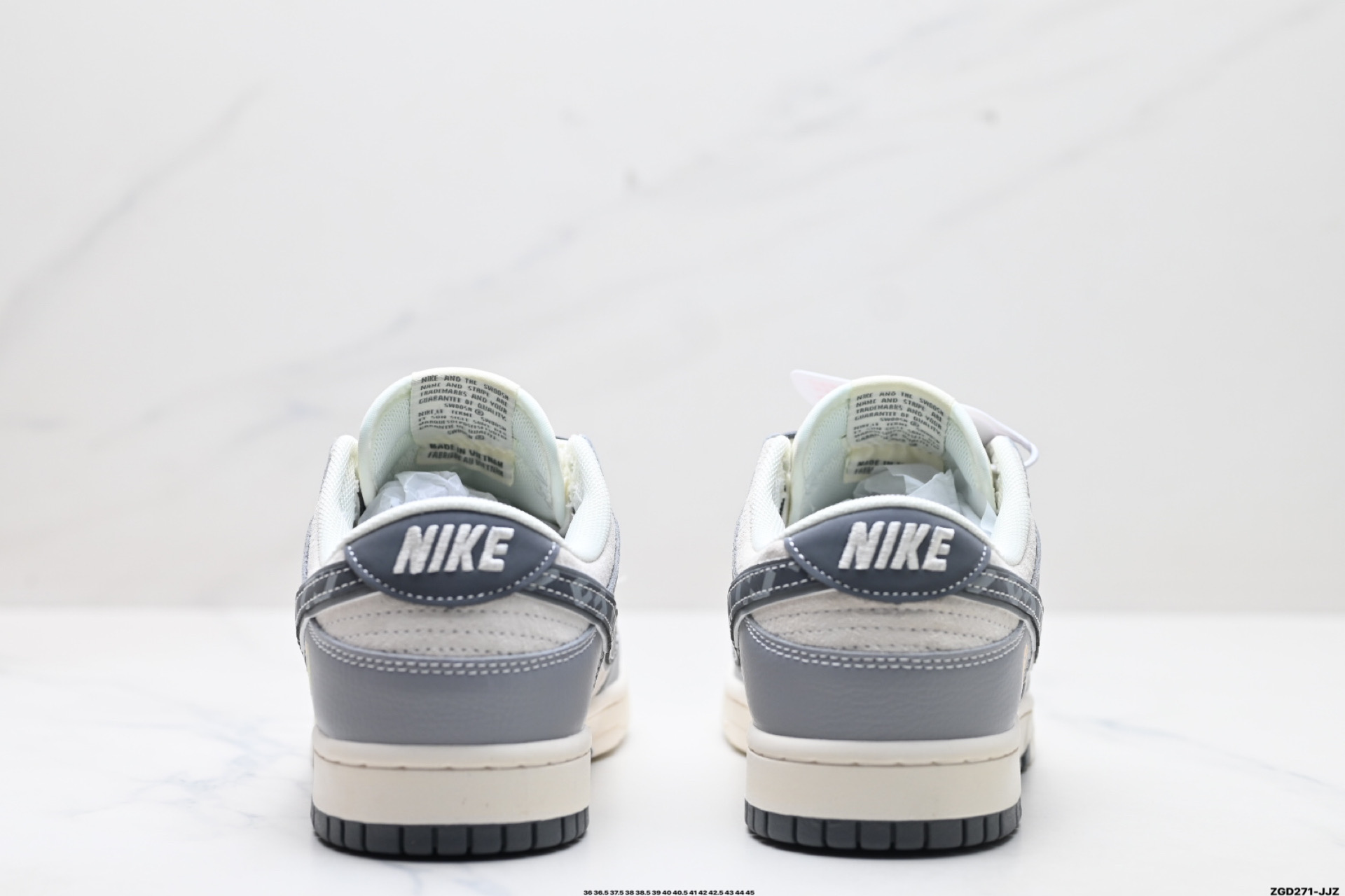 NK Dunk Low Retro “DIY高端定制” 低帮休闲运动板鞋   DM6868-021