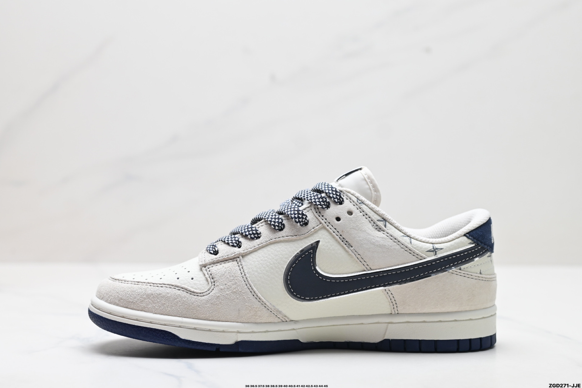 NK Dunk Low Retro “DIY高端定制” 低帮休闲运动板鞋  DJ2024-085