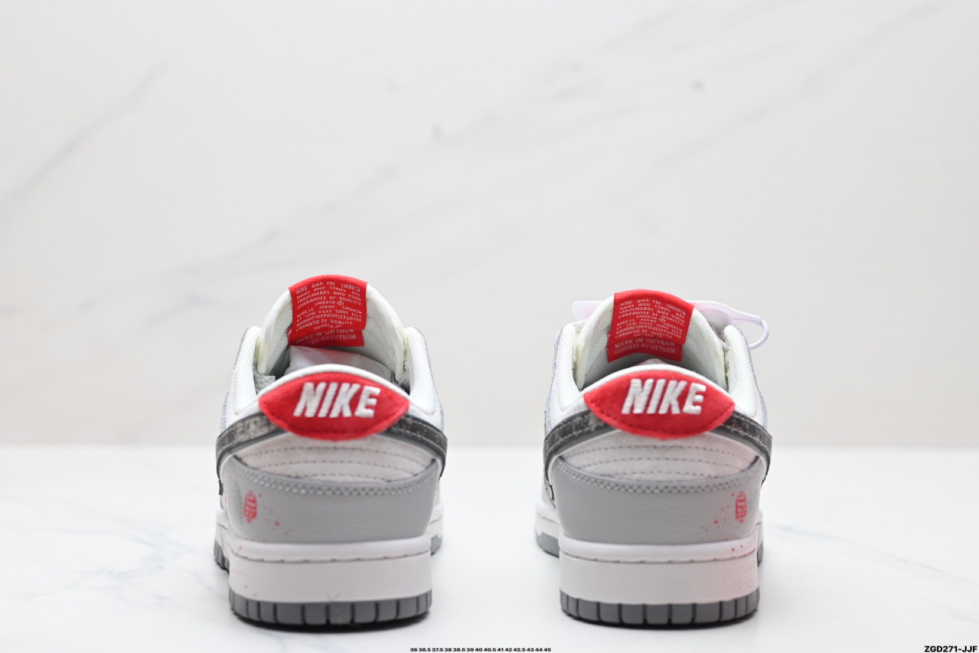 NK Dunk Low Retro “DIY高端定制” 低帮休闲运动板鞋 DM6868-038