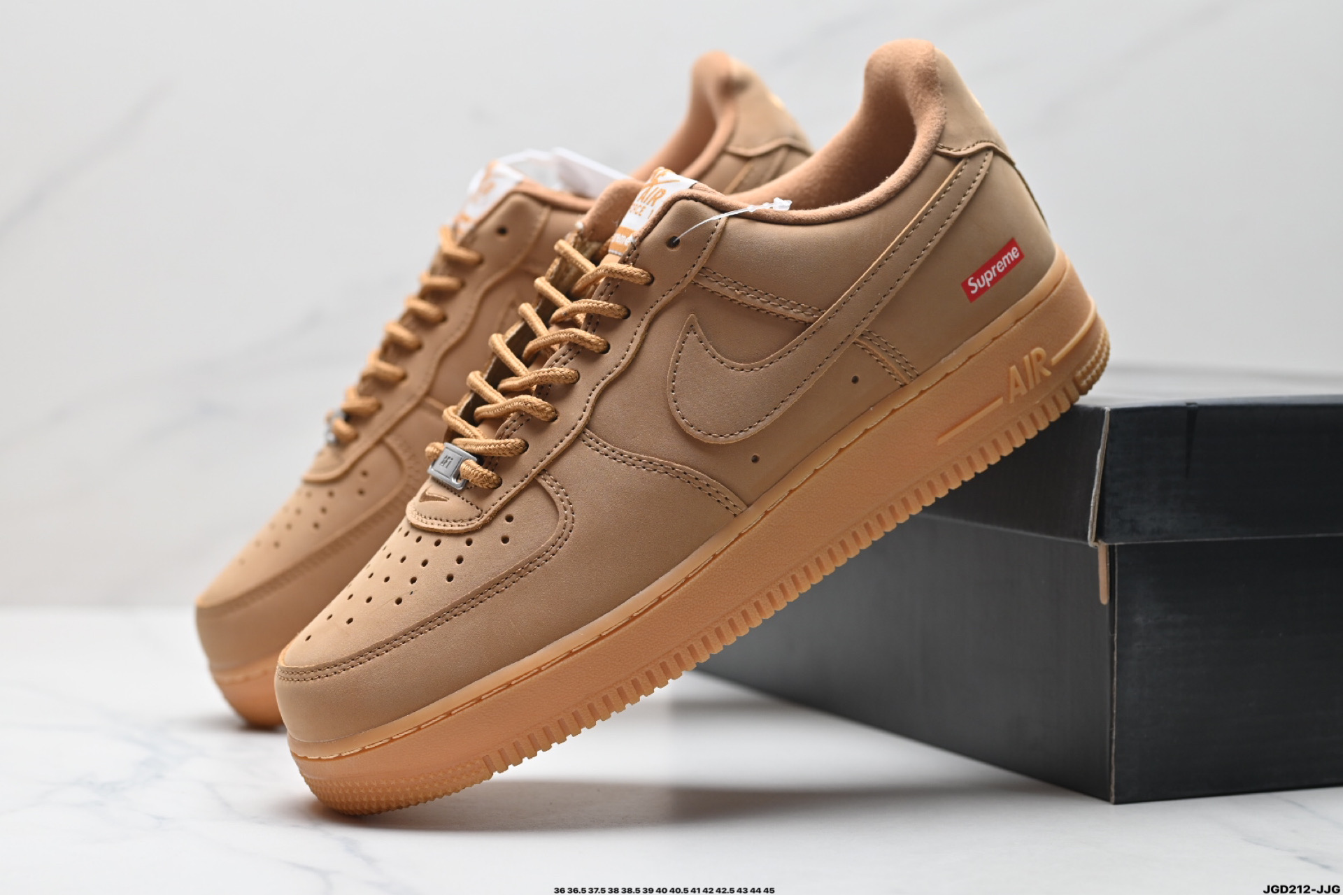 NIKE AIR FORCE 1‘07   BQ8988-108