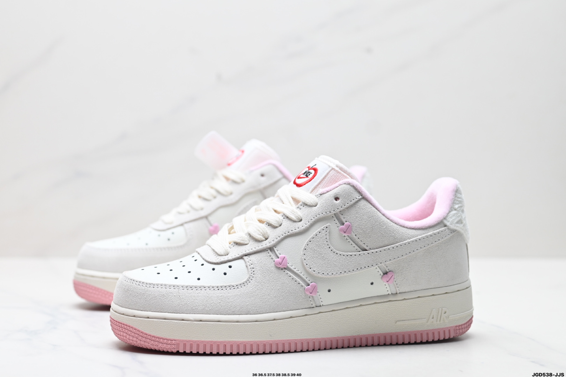 NIKE AIR FORCE 1‘07  HV5992-111