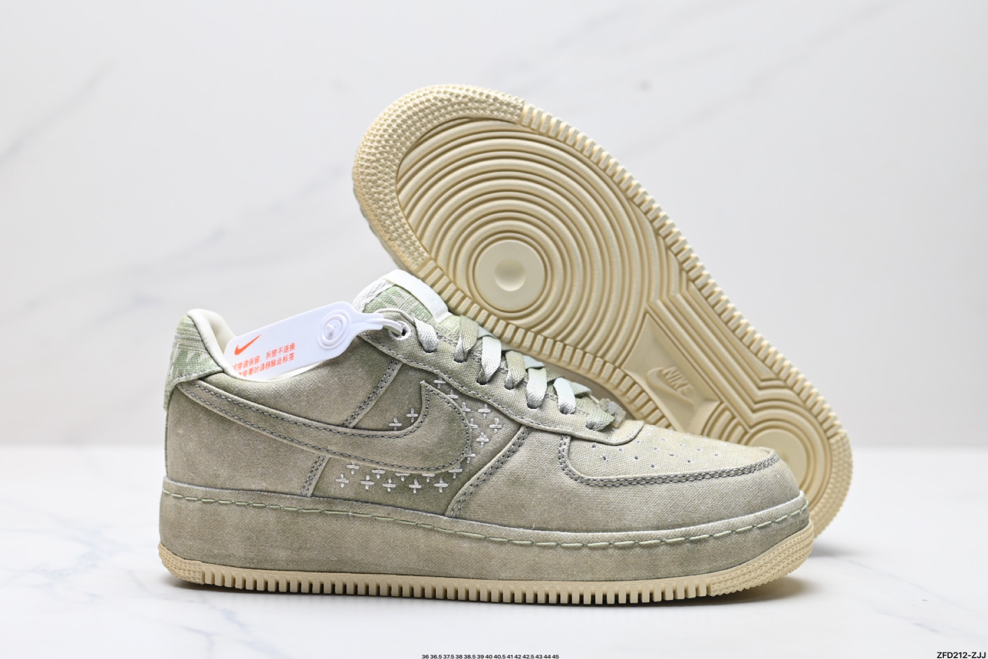 NIKE AIR FORCE 1‘07  DV4246-333