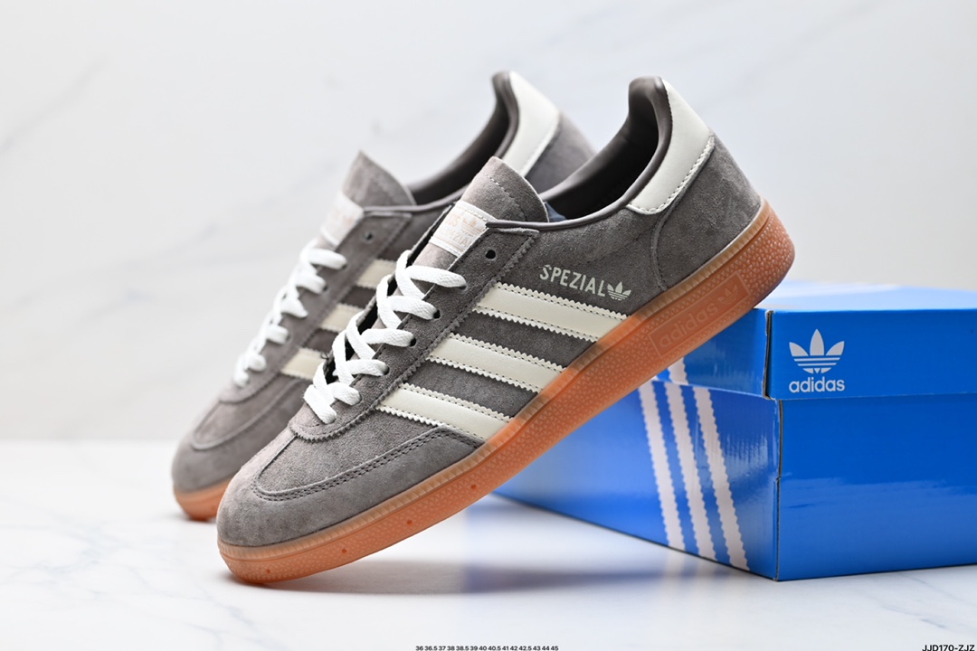 Adidas Handball Spezial 阿迪达斯经典款 复古休闲板鞋  IF6490