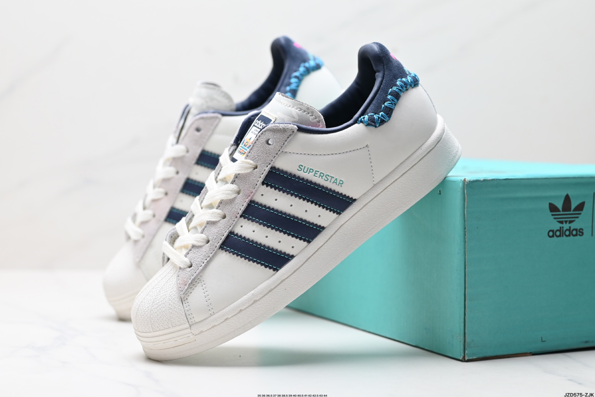 阿迪达斯Adidas三叶草 Originals Superstar贝壳头系列低帮经典百搭休闲运动板鞋 JR8036