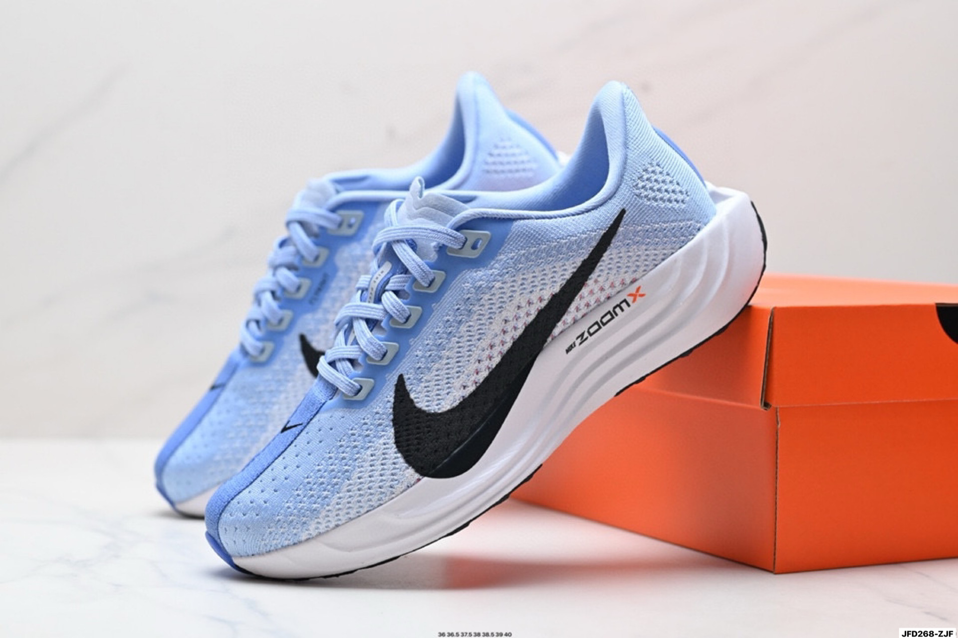 升级原楦原纸版数据开发 采用弹性 Flyknit 飞织鞋面材质  FQ7261-402