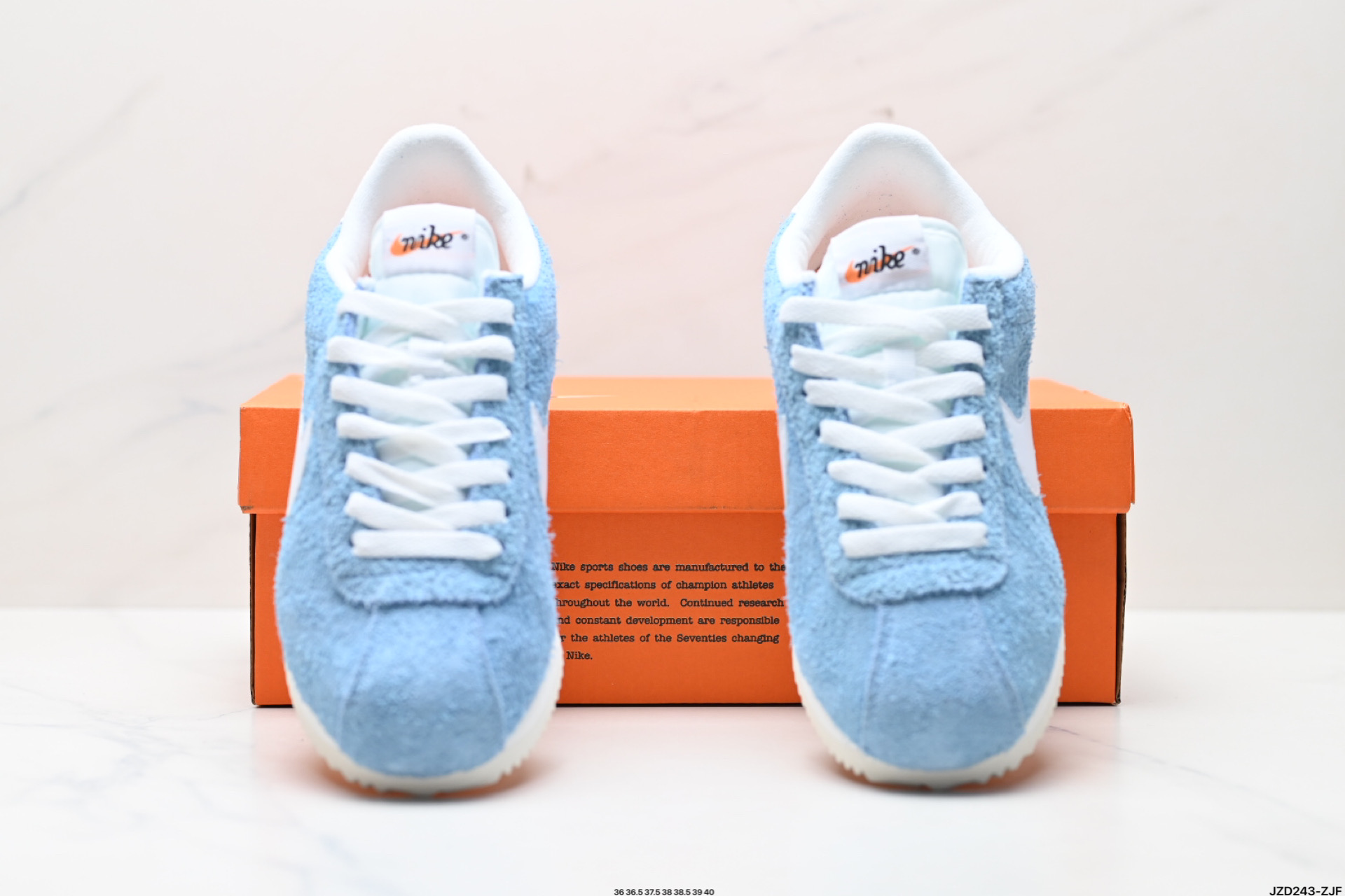 Nike Classic Cortez 耐克经典轻便舒适男子阿甘鞋休闲跑步鞋运动鞋  HF3142-400