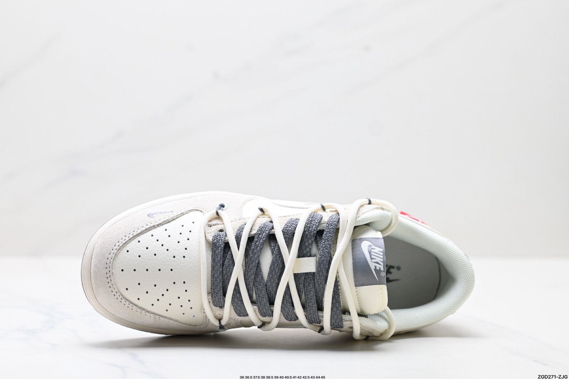 NK Dunk Low Retro “DIY高端定制” 低帮休闲运动板鞋  XX3168-121