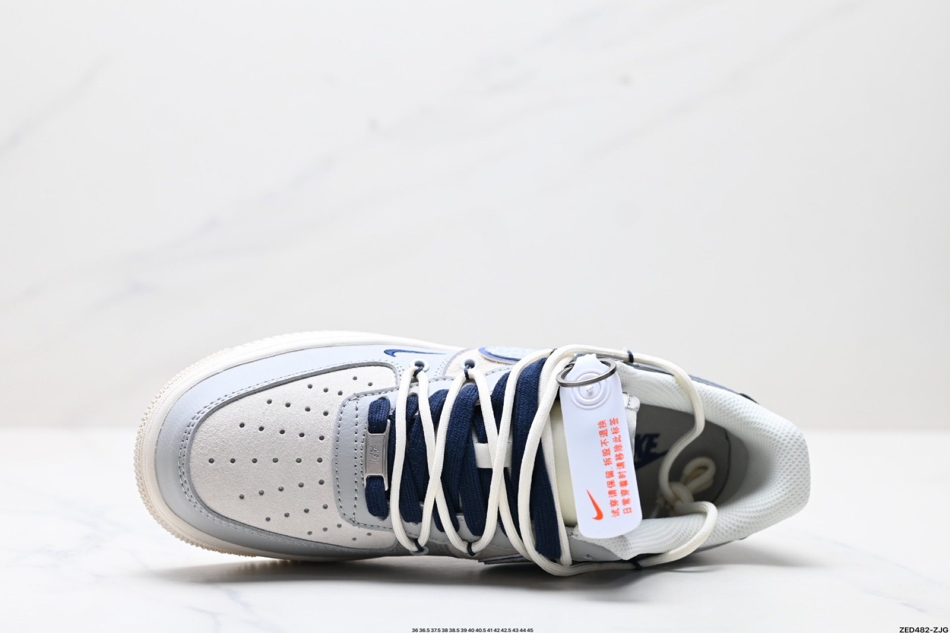 NIKE AIR FORCE 1‘07  DM6688-024