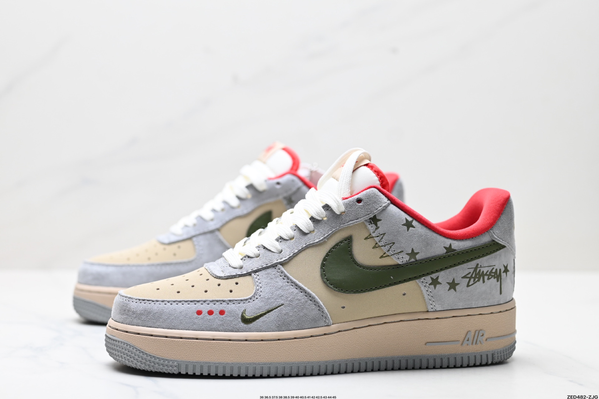 NIKE AIR FORCE 1‘07  KK1988-034