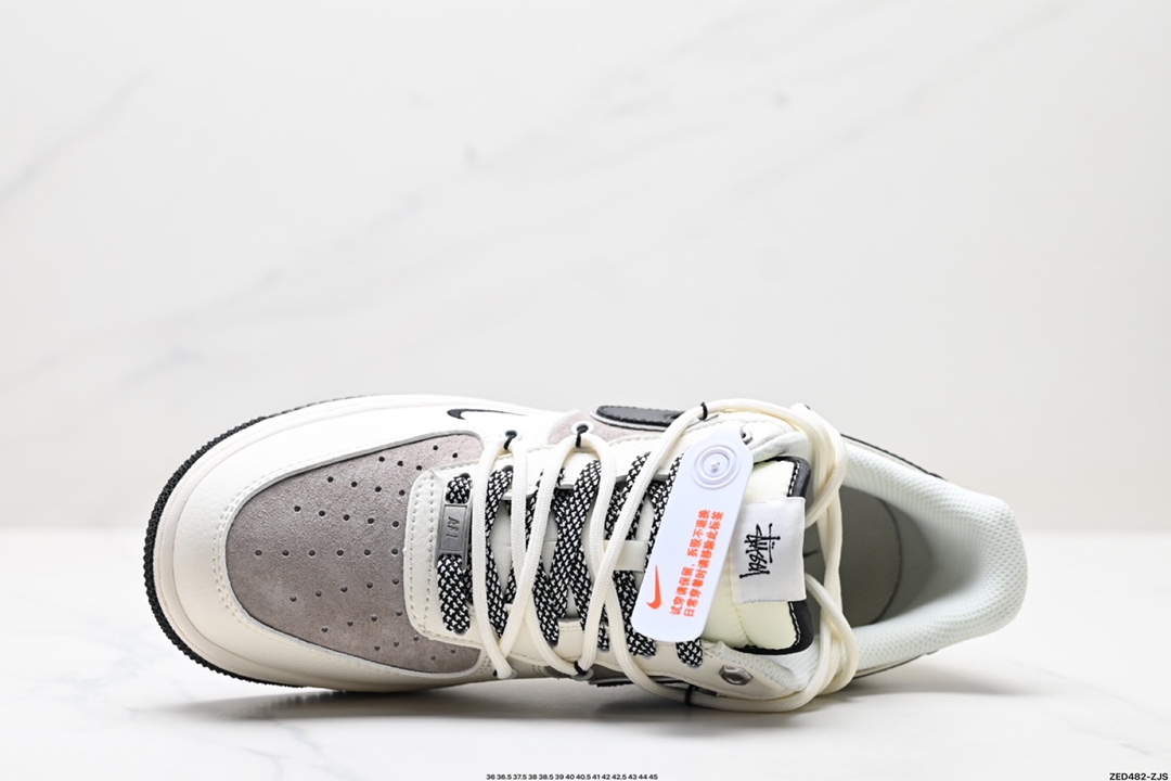 NIKE AIR FORCE 1‘07 LV8  SJ1198-109