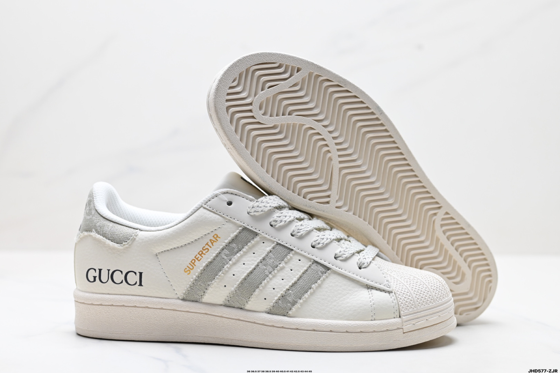 阿迪达斯Adidas三叶草 Originals Superstar贝壳头系列低帮经典百搭休闲运动板鞋  BZ2511