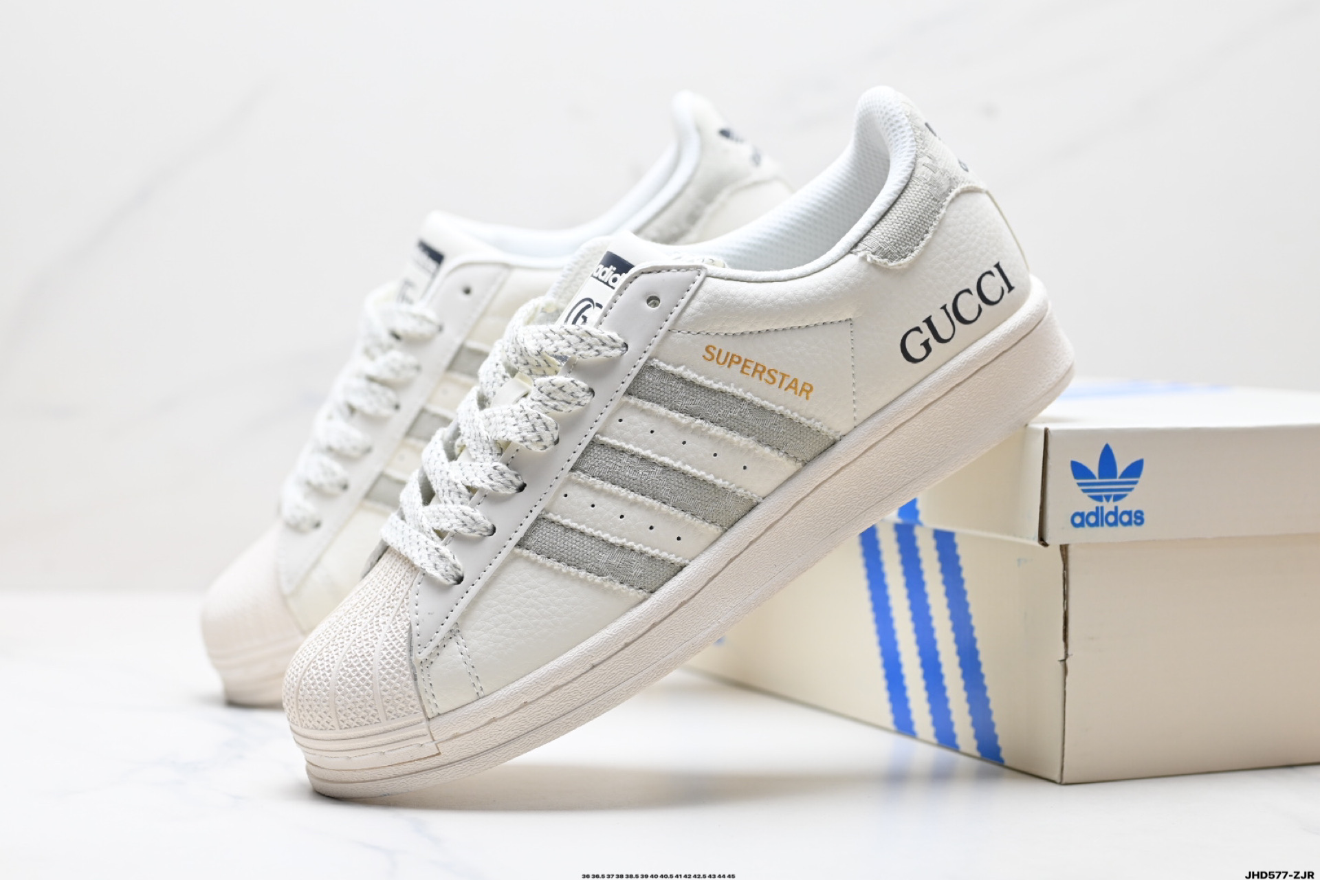 阿迪达斯Adidas三叶草 Originals Superstar贝壳头系列低帮经典百搭休闲运动板鞋  BZ2511