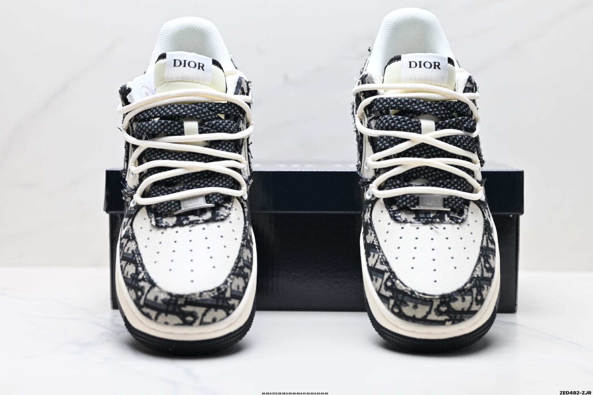 NIKE AIR FORCE 1‘07 LV8  SJ1198-106