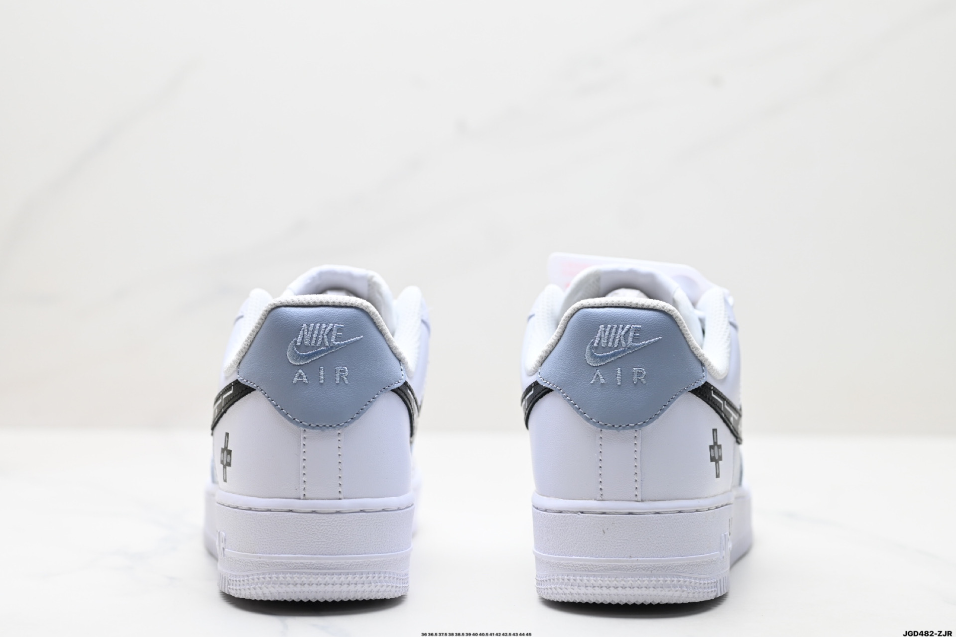 NIKE AIR FORCE 1‘07 LV8 CW2288-111