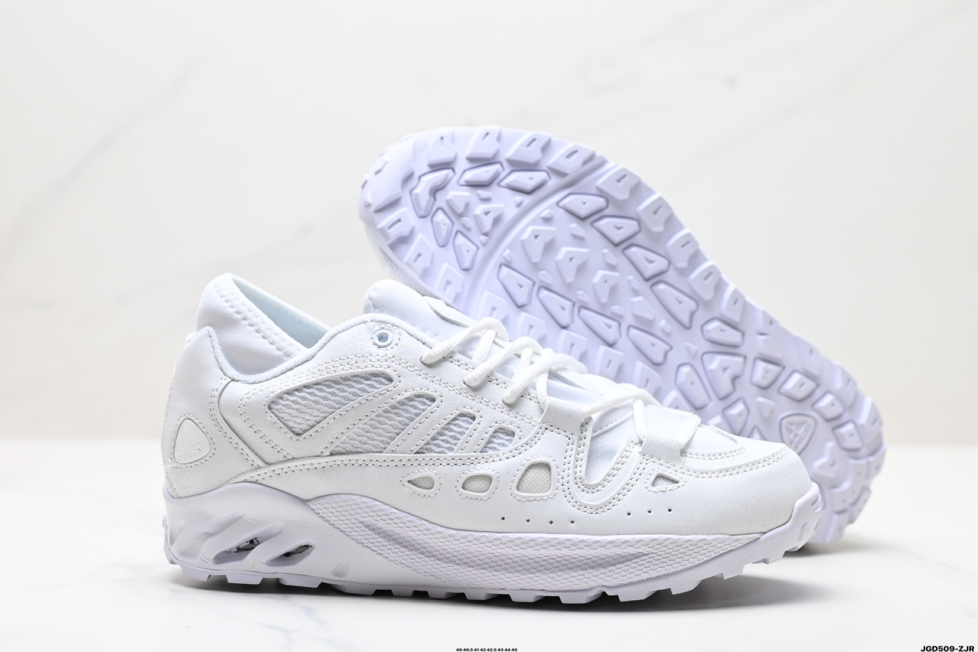 NK ACG Mountain Fly 2 Low 户外登山系列越跑高帮休闲运动徒步鞋