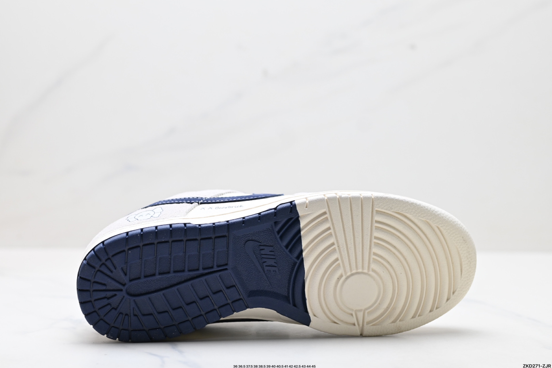 NK Dunk Low Retro “DIY高端定制” 低帮休闲运动板鞋  YX5066-249
