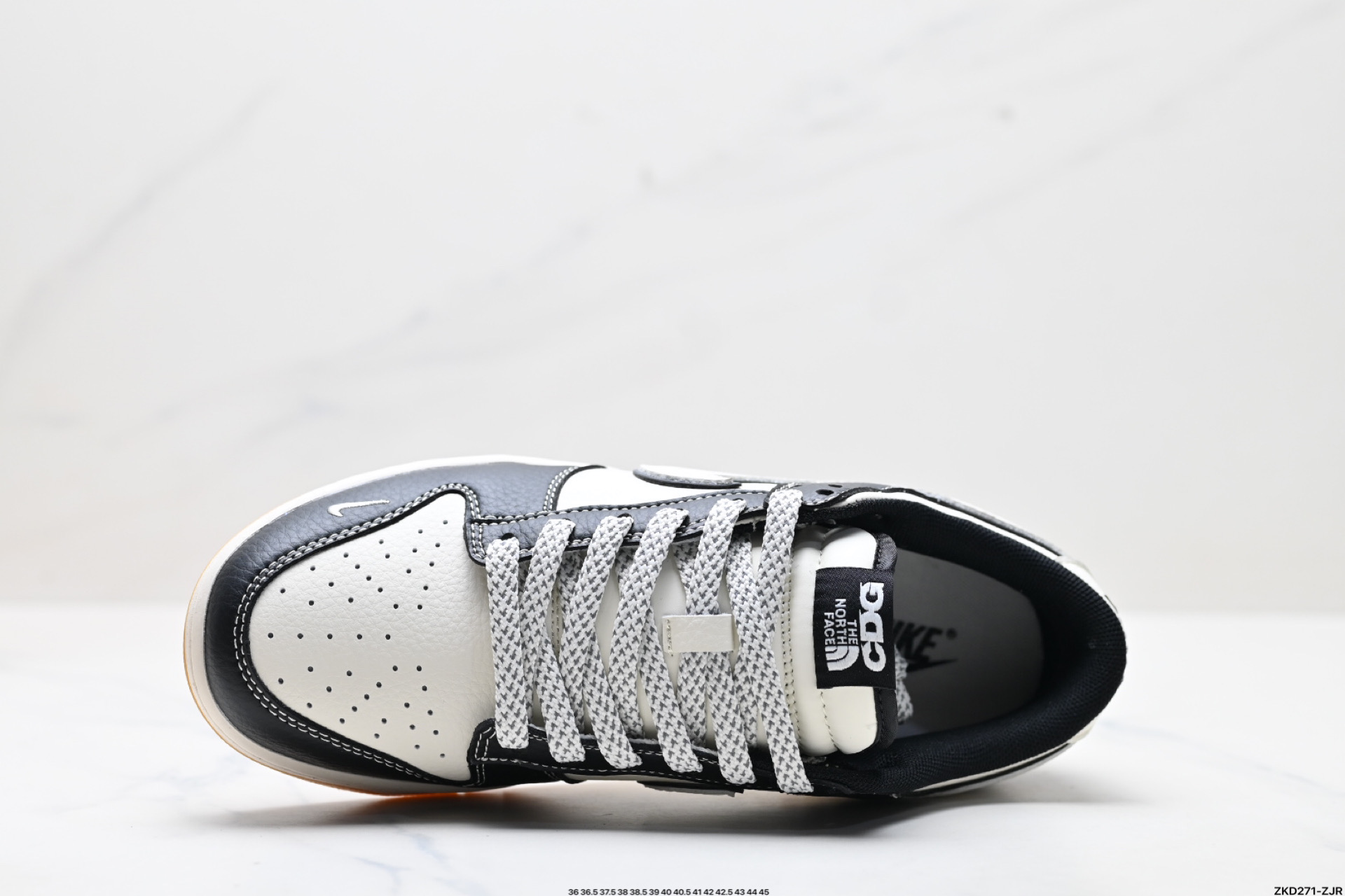 NK Dunk Low Retro “DIY高端定制” 低帮休闲运动板鞋  XX3168-119