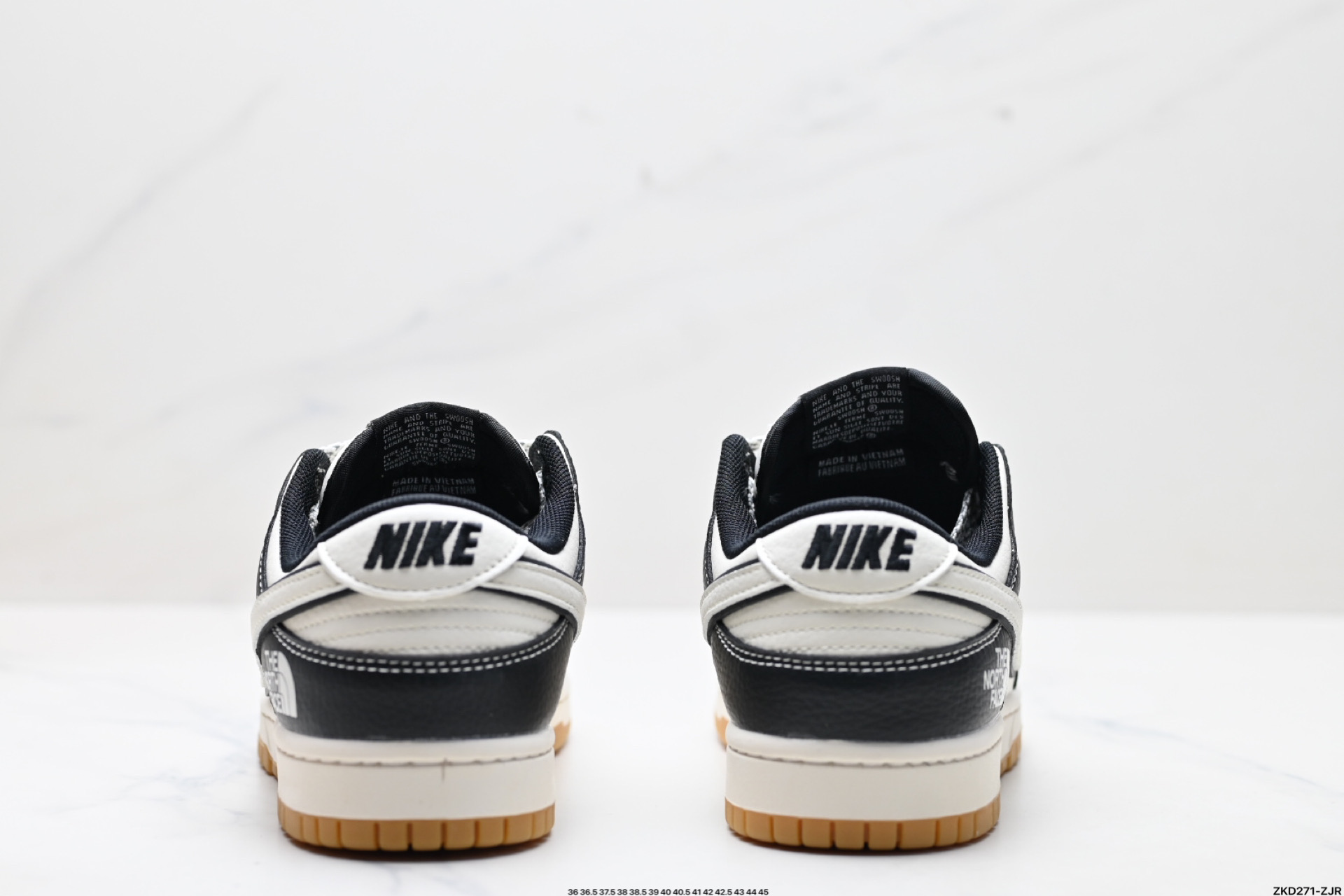 NK Dunk Low Retro “DIY高端定制” 低帮休闲运动板鞋  XX3168-119