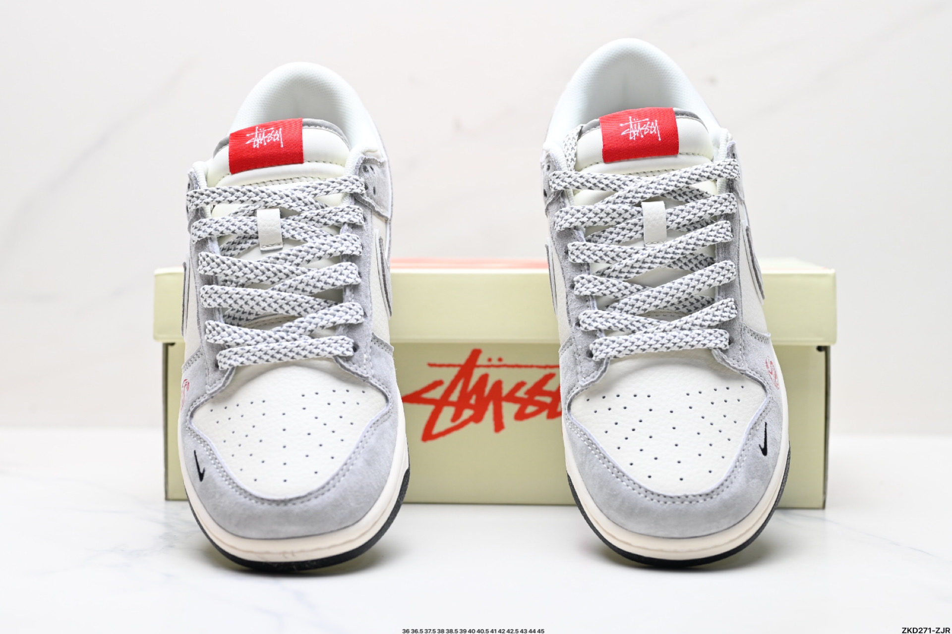 NK Dunk Low Retro “DIY高端定制” 低帮休闲运动板鞋  XX3168-117