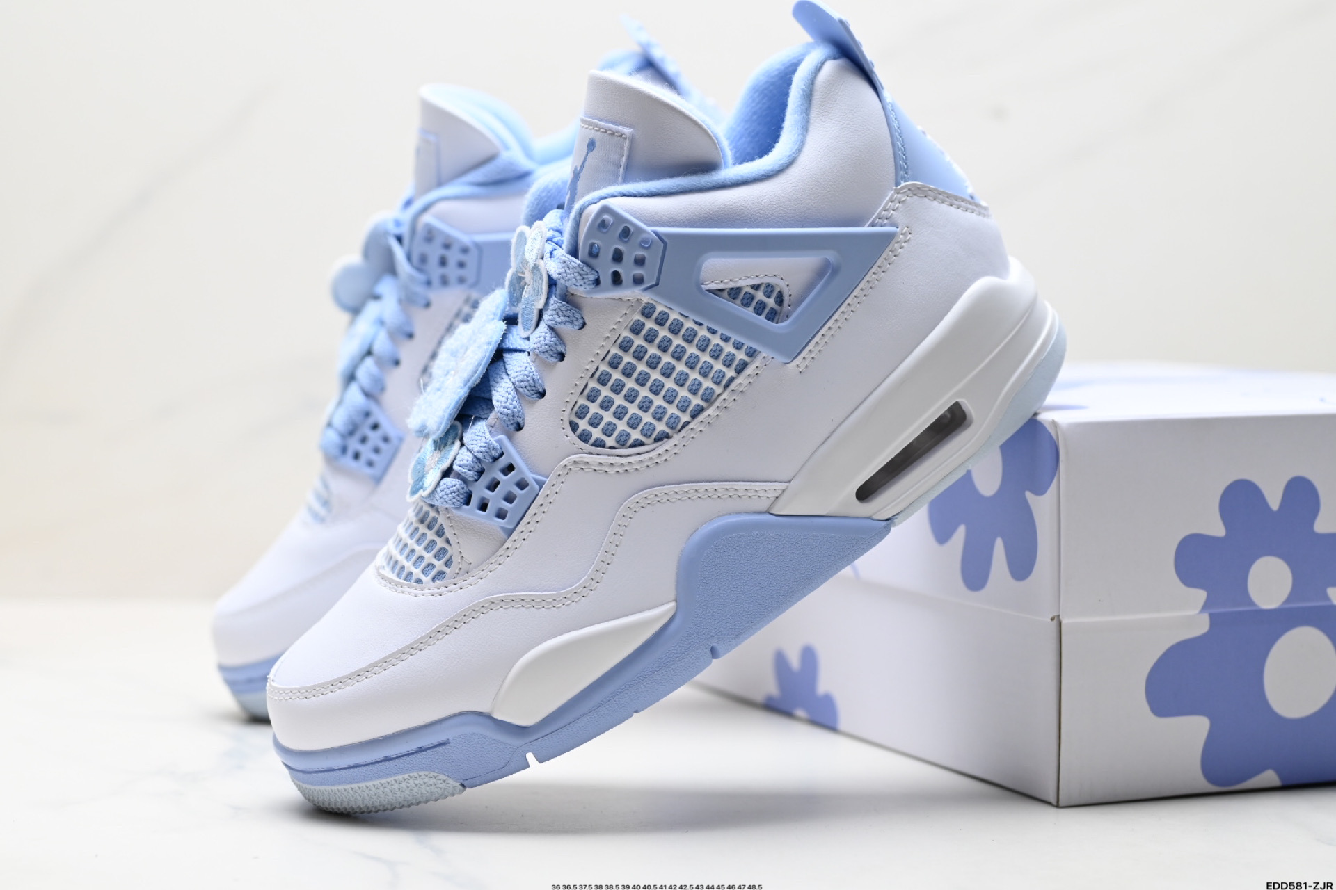 Nike Air Jordan 4 Retro 耐克迈克尔·乔丹AJ4代中帮复古休闲运动文化篮球鞋 HV0823-100