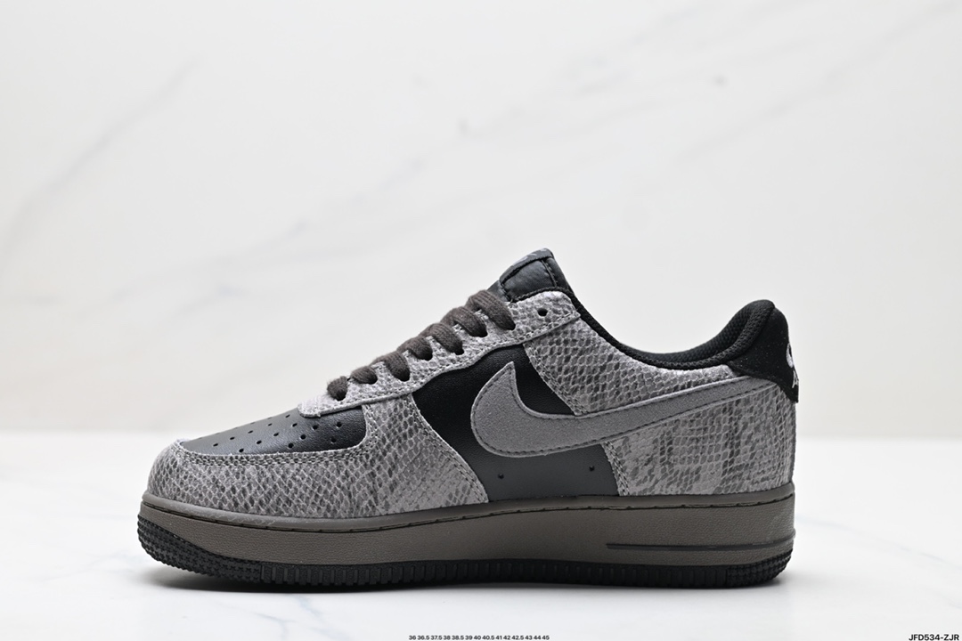 NIKE AIR FORCE 1‘07  HF2898-001