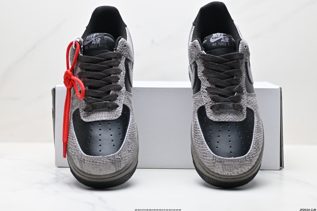 NIKE AIR FORCE 1‘07  HF2898-001