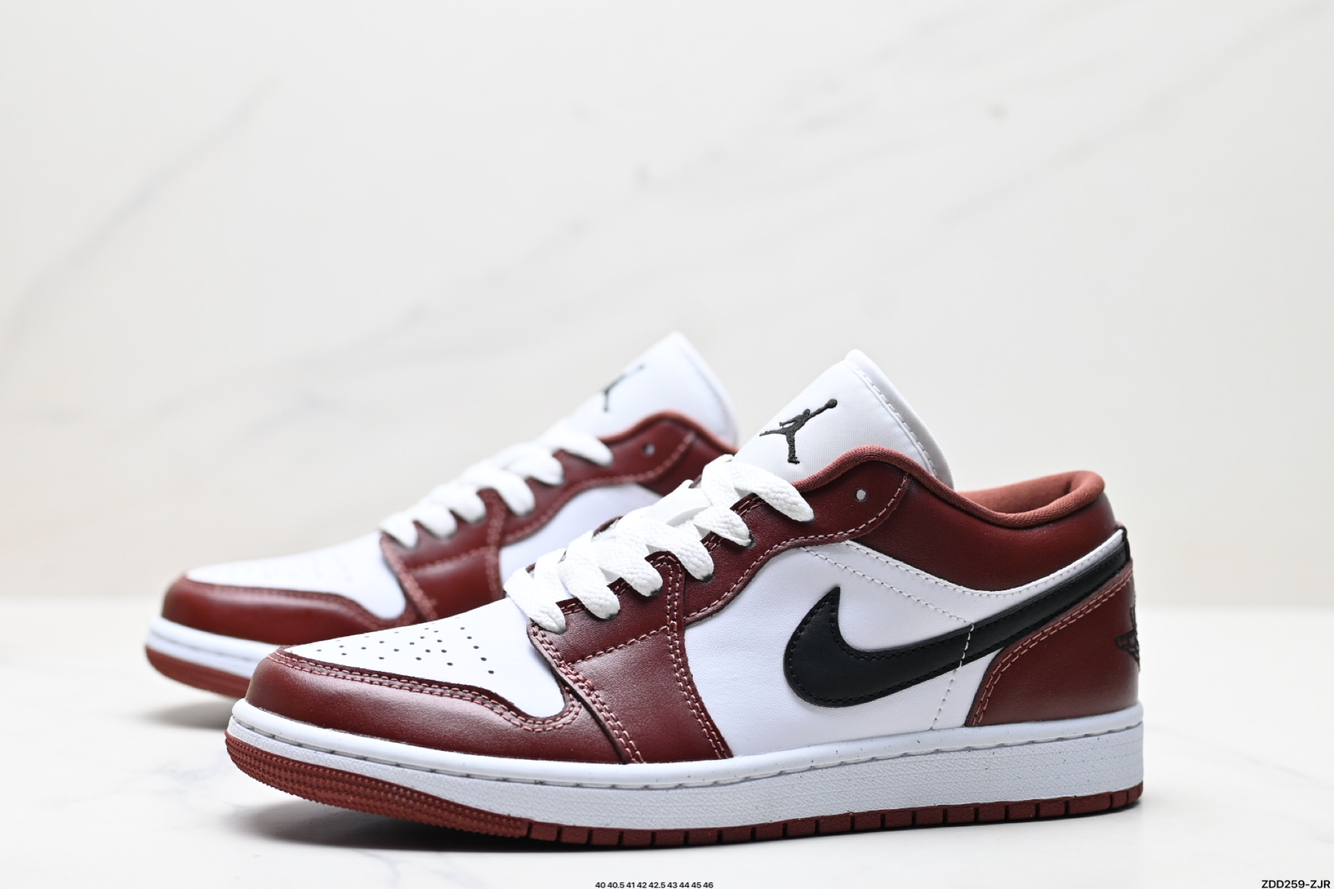 Nike Air Jordan 1 Low AJ1乔1低帮休闲板鞋  HF3148-102