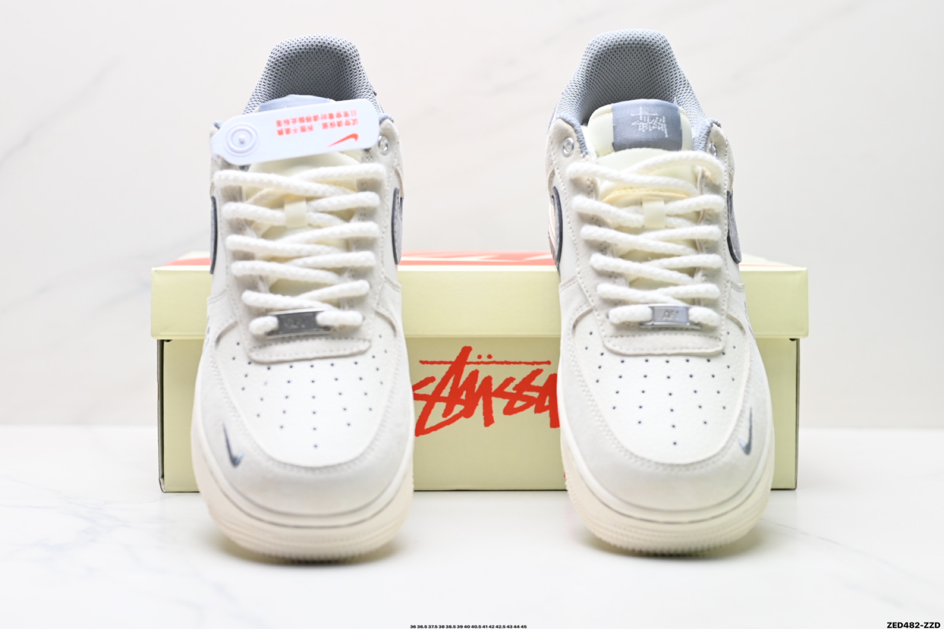 NIKE AIR FORCE 1‘07 LV8  SJ6698-024