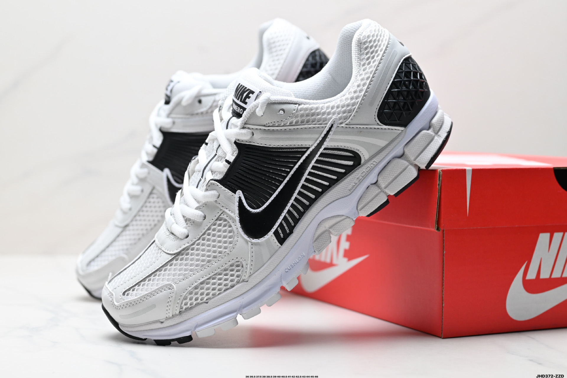 耐克Nike Zoom Vomero 5 马拉松复古跑五代休闲运动慢跑鞋  FB9149-101