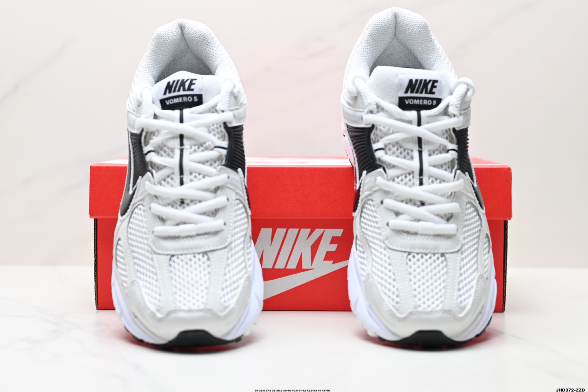 耐克Nike Zoom Vomero 5 马拉松复古跑五代休闲运动慢跑鞋  FB9149-101